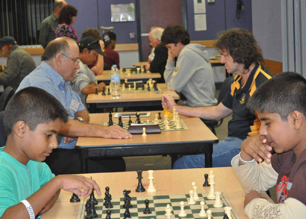YOUR MOVE: Gladstone junior Thasindu Chandrasekara plays his brother Aishwaryia Chandrasekara in an event last year. YOUR MOVE: Gladstone junior Thasindu Chandrasekara plays his brother Aishwaryia Chandrasekara in an event last year.